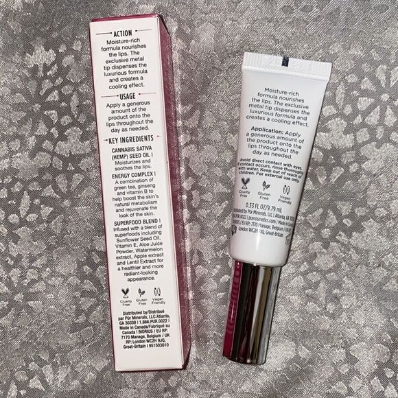PUR Forever Soft Rejuventating Lip Treatment NIB - Picture 3 of 4